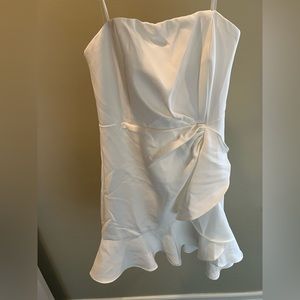 White strapless dress